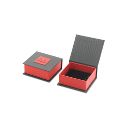 Pendant Box (Paper)