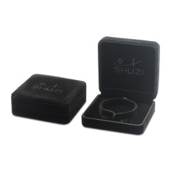 SBOX005 Cuff Box (Velvet)